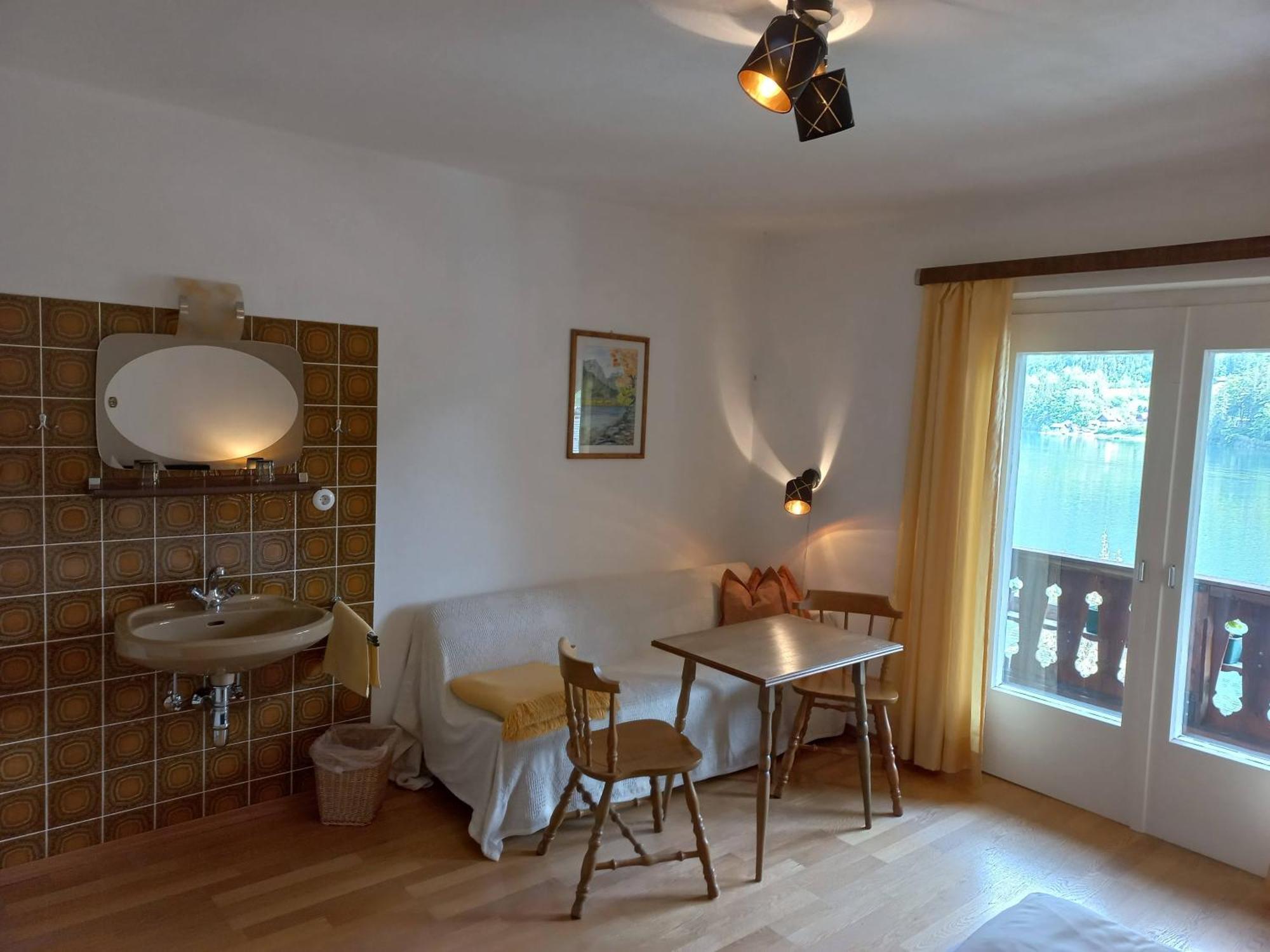 Appartements Direkt Am See Grundlsee Exterior foto