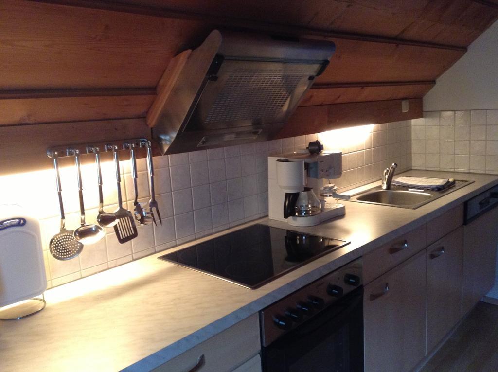 Appartements Direkt Am See Grundlsee Habitación foto